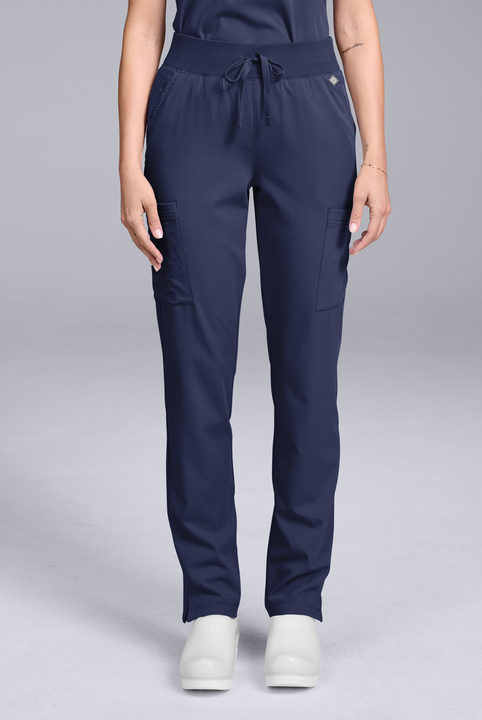 BASE 7 CARGO - Regular