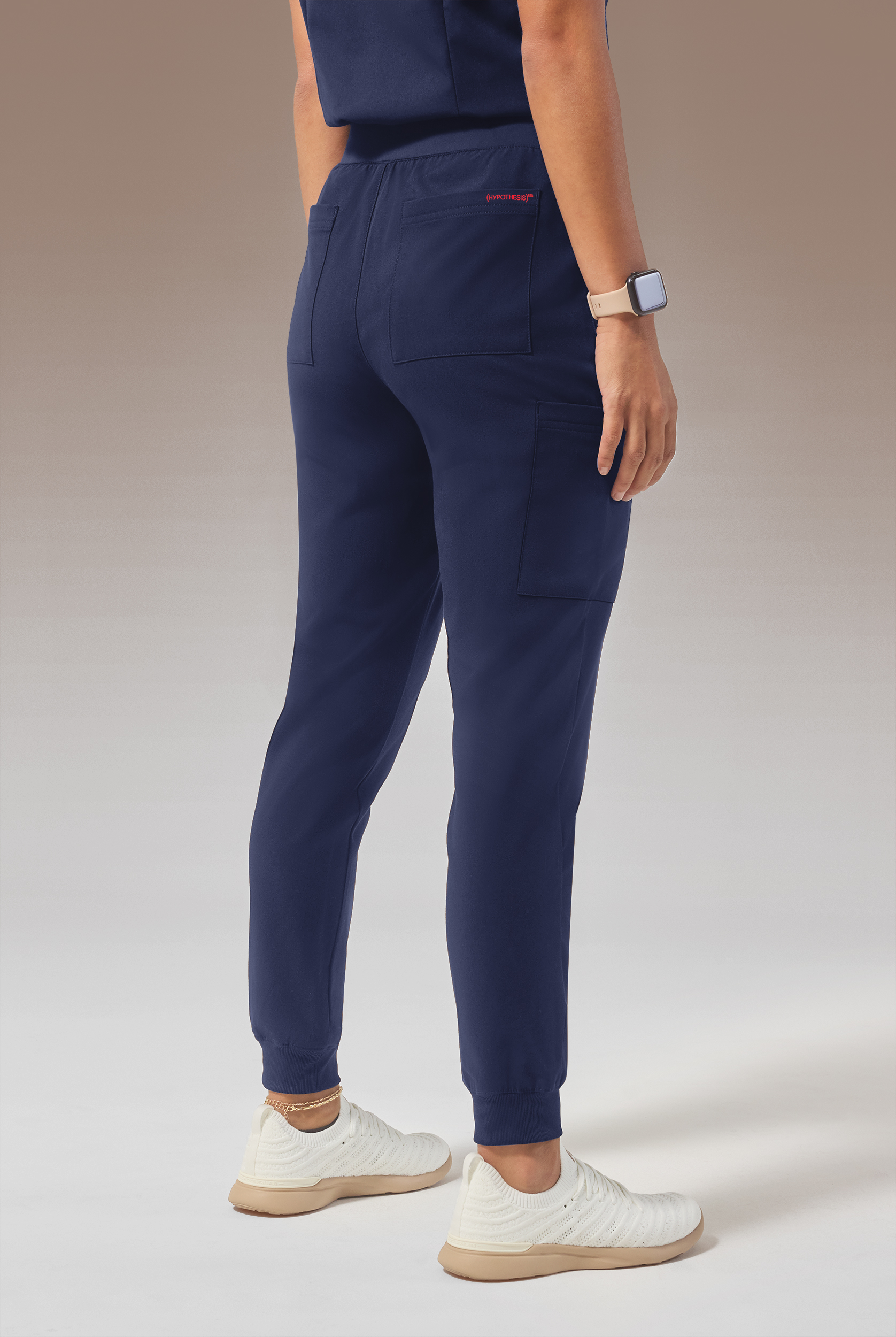 HYPOTHESIS (RED) BASE 6 JOGGER - Regular